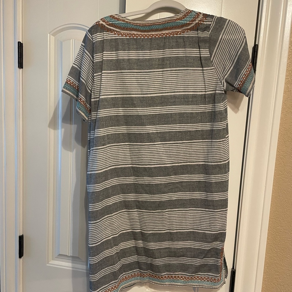 THML DRESS - Picture 3 of 3